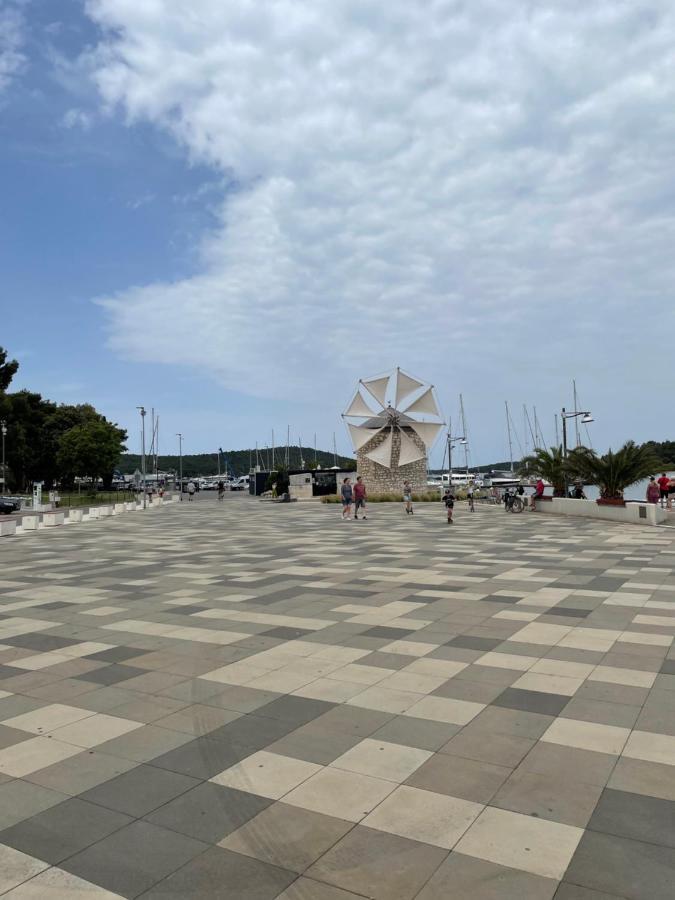 Orhidea Apartment เมดูลิน ภายนอก รูปภาพ